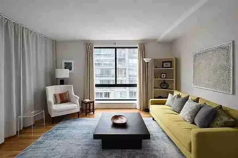 Undisclosed, New York, NY 10011