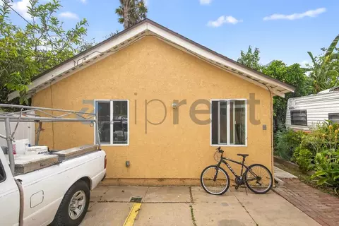 2431 S Catalina St, Los Angeles, CA 90007