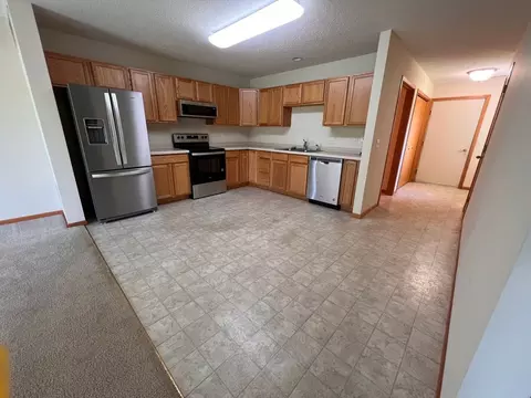 309 Williamsburg Pl #A, New Richmond, WI 54017