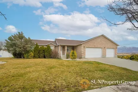 1316 W Kodiak Way, South Jordan, UT 84095