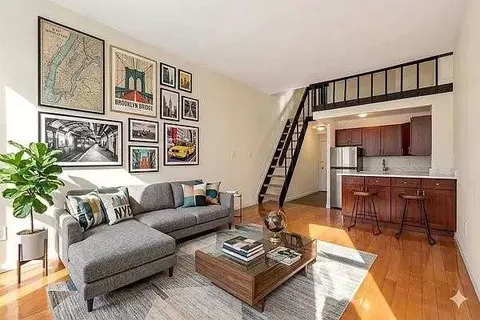 Undisclosed, New York, NY 10016