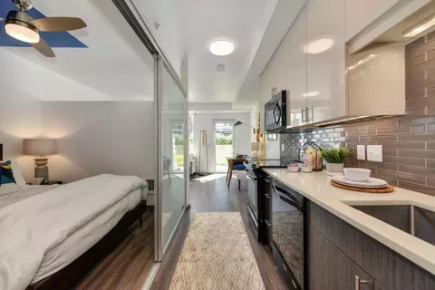 1201 Mercer St, Seattle, WA 98109
