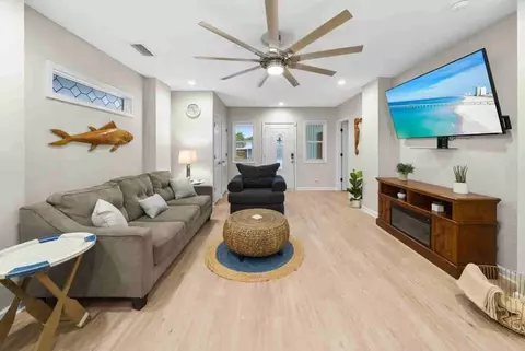 501 Dolphin St #1511626P, Panama City Beach, FL 32413