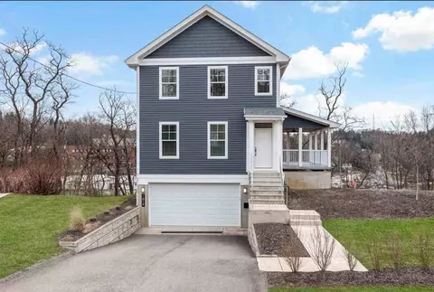 1819 Chessland St, Pittsburgh, PA 15205