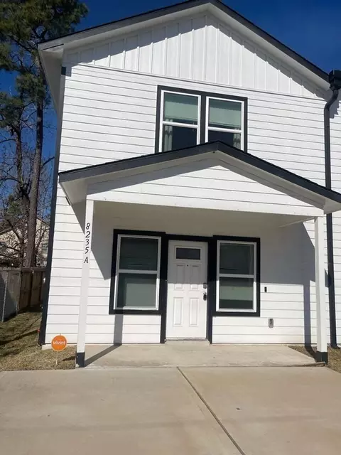 8235 Locksley Rd #A, Houston, TX 77078