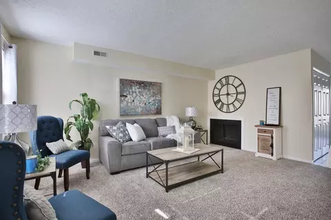 7378 Bride Water Blvd, Columbus, OH 43235