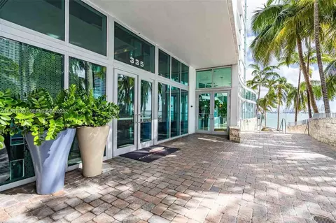 335 S Biscayne Blvd #908, Miami, FL 33131