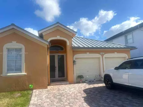 11461 NW 32nd Pl, Sunrise, FL 33323