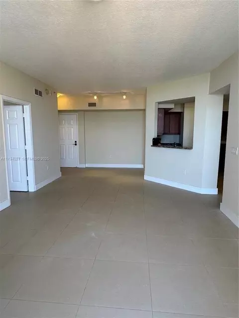 888 Douglas Rd #1605, Coral Gables, FL 33134