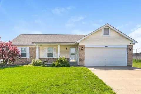 899 Cades Cv, Florissant, MO 63031