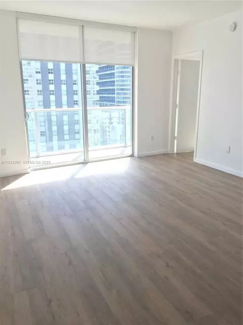 1100 S Miami Ave #1902, Miami, FL 33130