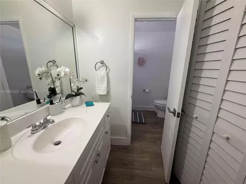 13770 SW 17th Ter #13770, Miami, FL 33175
