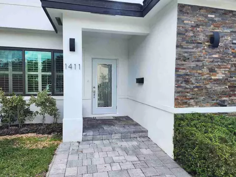 1411 SW 66th Ave #B, West Miami, FL 33144
