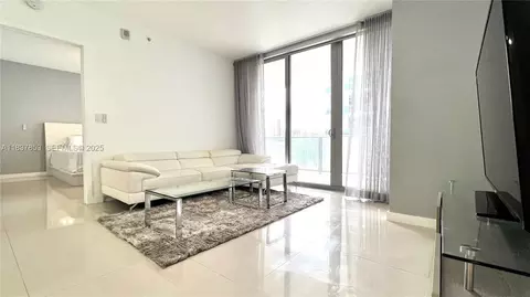 488 NE 18th St #405, Miami, FL 33132