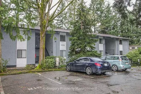 12029 100th Ave NE #C2, Kirkland, WA 98034