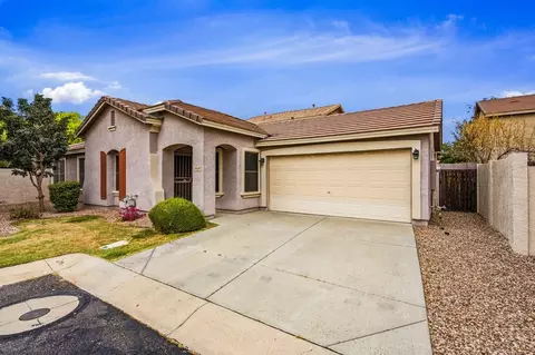8438 E Keats Ave, Mesa, AZ 85209