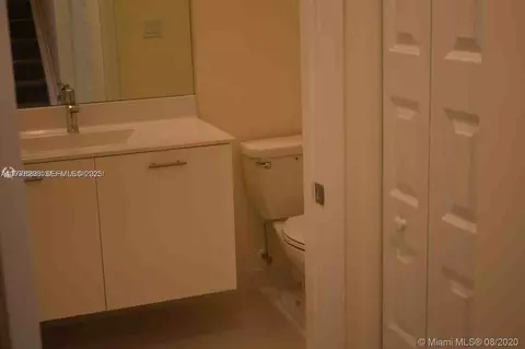 4640 NW 84th Ave #16, Doral, FL 33166