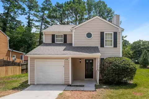 6164 Saint Christophers Ct, Lithonia, GA 30058