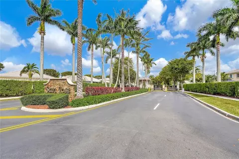 14300 SW 155th Ct, Country Walk, FL 33196