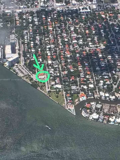 940 NE 71st St, Miami, FL 33138