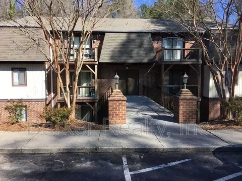 205 E Ransom St #1B, Fuquay Varina, NC 27526