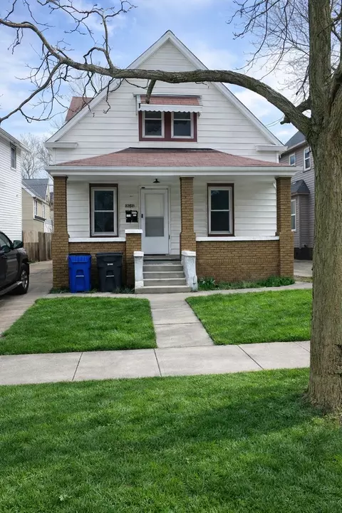 2219 W 103rd St, Cleveland, OH 44102
