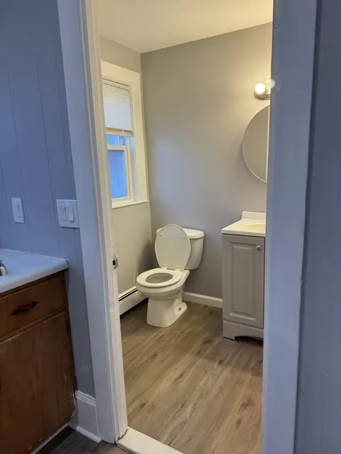 23 W Wyoming Ave #6, Melrose, MA 02176