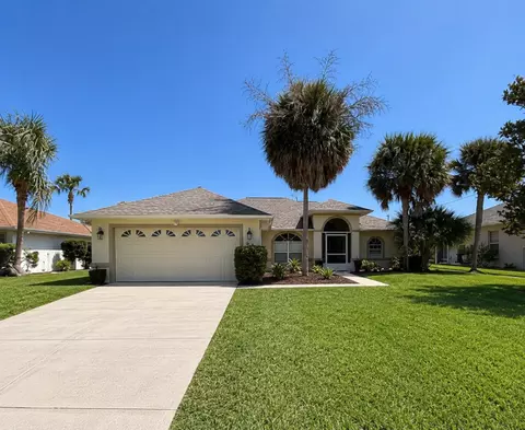 20 Clarendon Ct N, Palm Coast, FL 32137