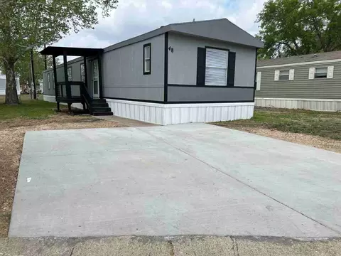 750 Silent Valley Rd #48, Lockhart, TX 78644