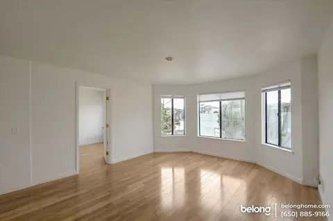 1475 Hawes St #B, San Francisco, CA 94124
