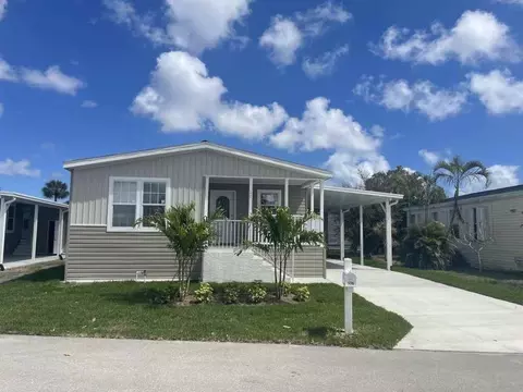 7411 43rd Way N #576, Riviera Beach, FL 33404