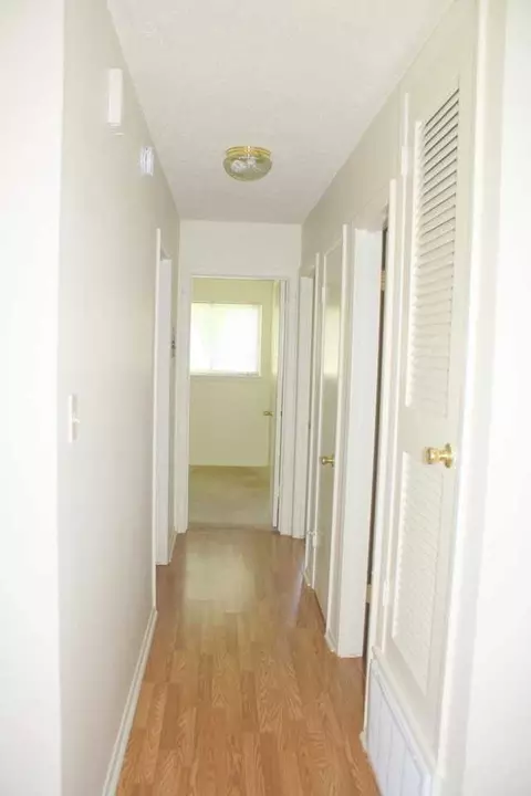 8101 Stillwood Ln, Austin, TX 78757