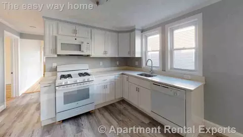 5 Edgar Ter #3, Somerville, MA 02145