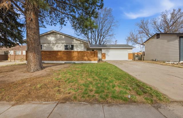 1014 Fosdick Dr, Colorado Springs, CO 80909