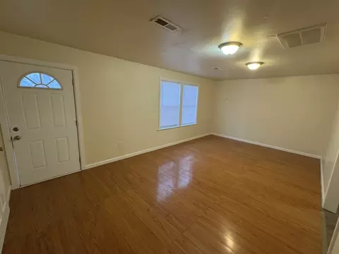 646 46th St #NA, Newport News, VA 23607