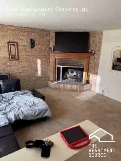 700 Concord Ln #718, Barrington, IL 60010