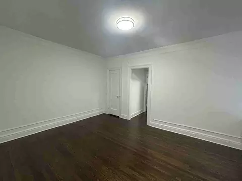 71 W 12th St #4G, New York, NY 10011
