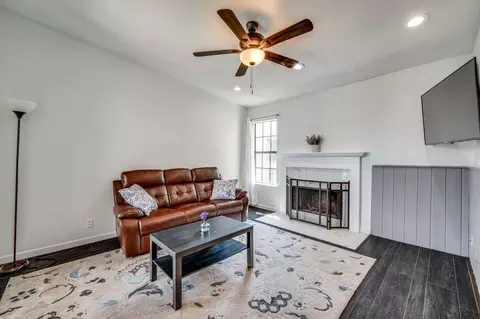 4748 Old Bent Tree Ln #908, Dallas, TX 75287