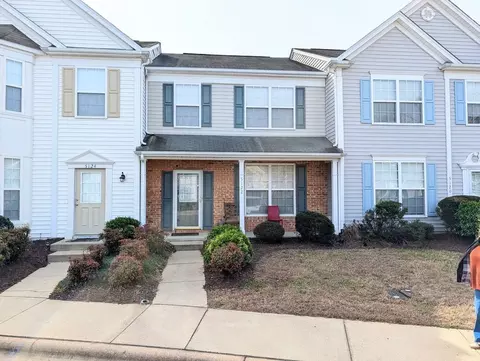5122 Brooke Lauren Ln, Raleigh, NC 27616