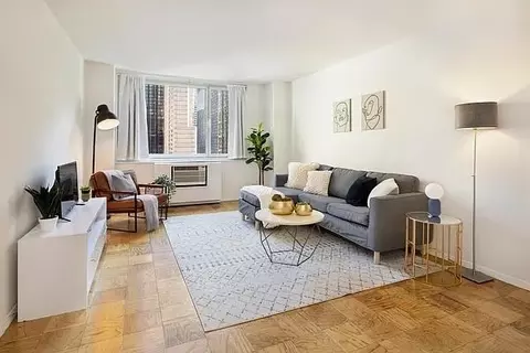Undisclosed, New York, NY 10019