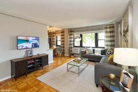 1204 S Washington St, Alexandria, VA 22314