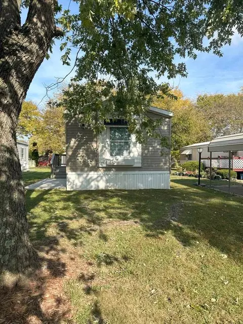 2331 Wellington Green Dr #66, Clarksville, IN 47129