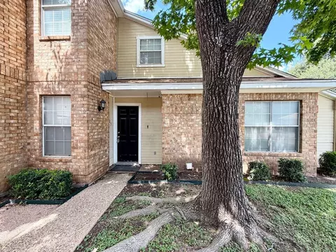 3825 Kimberly Dr, Waco, TX 76708 photo 1
