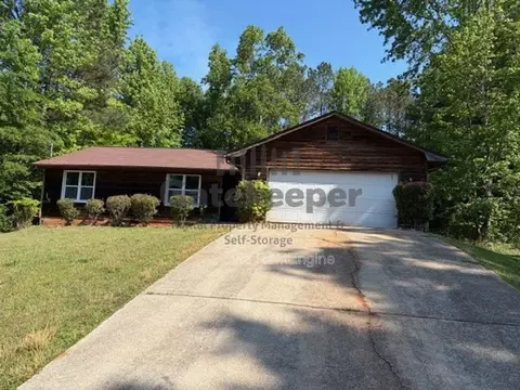 125 Elberta Dr, Newnan, GA 30265