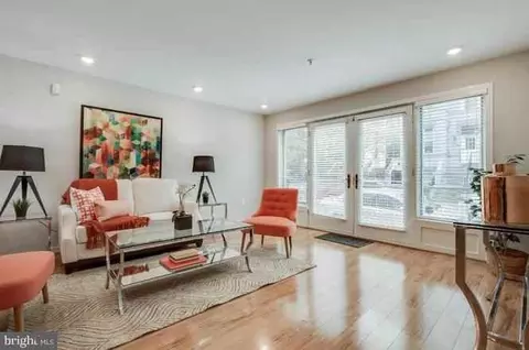 1423 Newton St NW, Washington, DC 20010