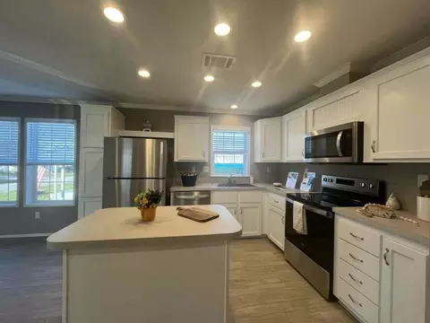 8775 20th St #909, Vero Beach, FL 32966