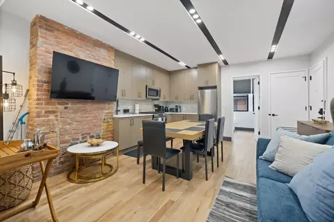 115 Franklin St #1470319P, Jersey City, NJ 07307