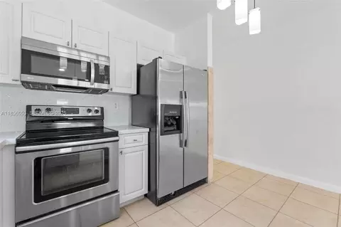 18348 SW 139th Pl, Richmond West, FL 33177