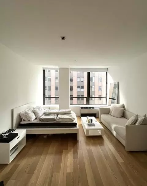 Undisclosed, New York, NY 10005