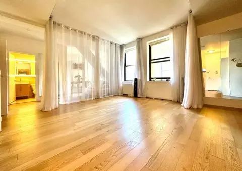 Undisclosed, New York, NY 10280